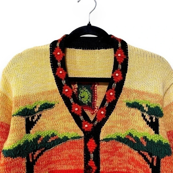 Vintage Handknit Elephants in the African Serengeti Desert Cardigan Sweater M - Picture 3 of 10